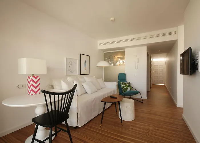 Gold By Marina (adults Only) ホテル