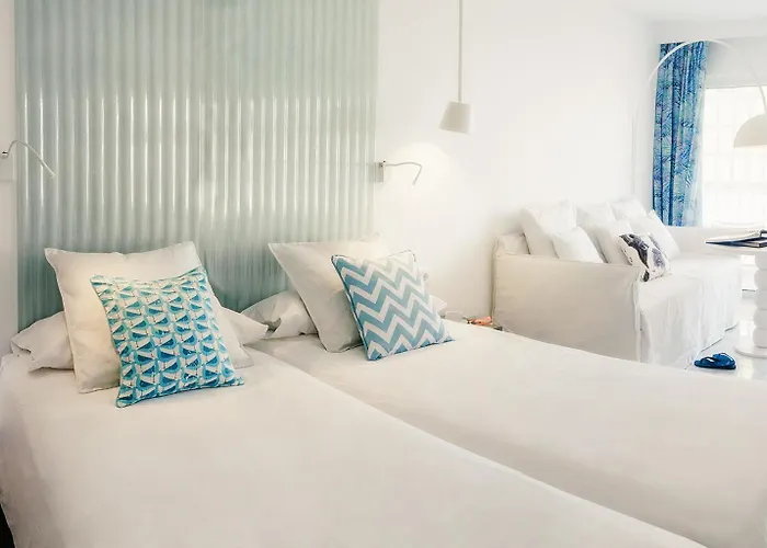 ホテル Gold By Marina (adults Only) 4*