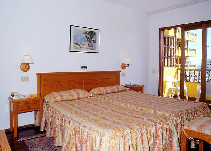 ホテル Gold By Marina (adults Only)